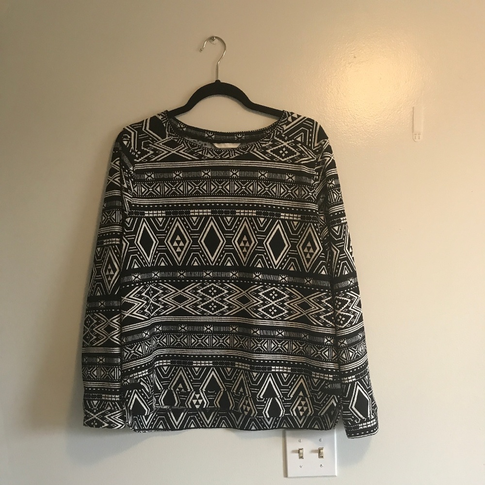Black & White Aztec Print Top